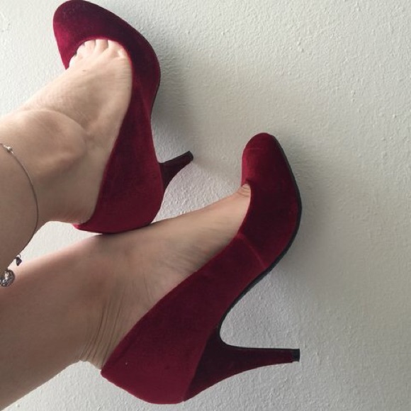 comfy red heels